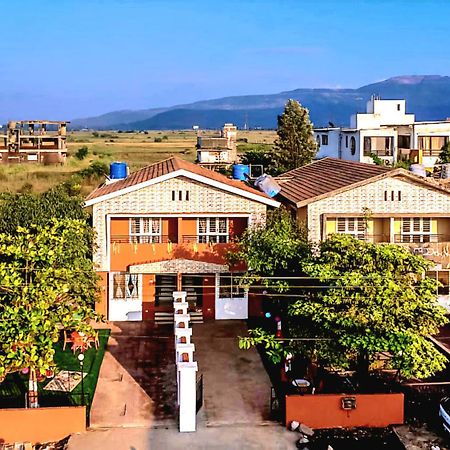 Ll Empyrean Stay Ll Airawat Villa Ll 2Bhk Ll Ac Ll Private Pool Ll Wifi Ll Лонавала Екстериор снимка