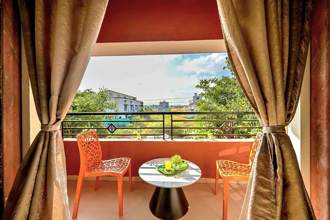 Ll Empyrean Stay Ll Airawat Villa Ll 2Bhk Ll Ac Ll Private Pool Ll Wifi Ll Лонавала Екстериор снимка
