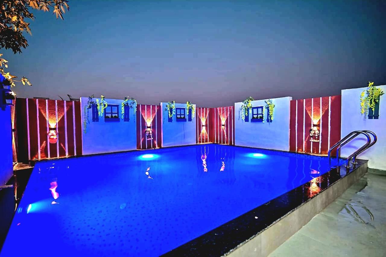 Ll Empyrean Stay Ll Airawat Villa Ll 2Bhk Ll Ac Ll Private Pool Ll Wifi Ll Лонавала Екстериор снимка