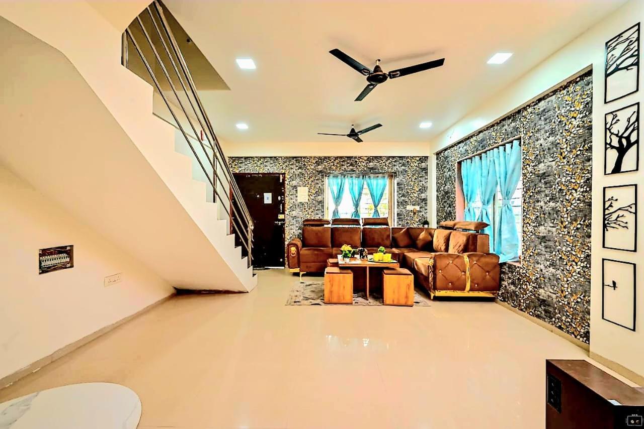 Ll Empyrean Stay Ll Airawat Villa Ll 2Bhk Ll Ac Ll Private Pool Ll Wifi Ll Лонавала Екстериор снимка